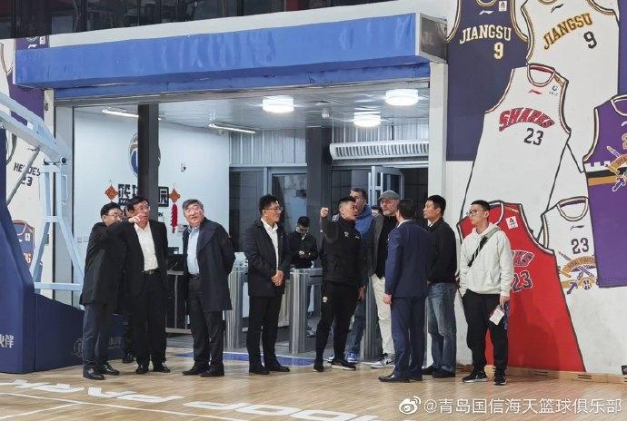 为什么篮球教练要不断改进训练方法_0
